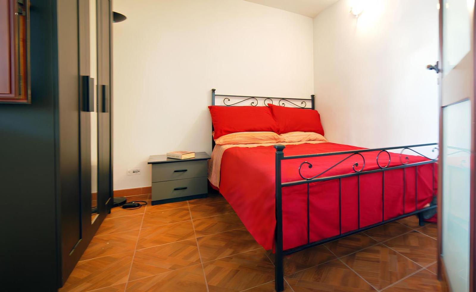 Sea Breeze Villa - Sole Apartment Бари Екстериор снимка